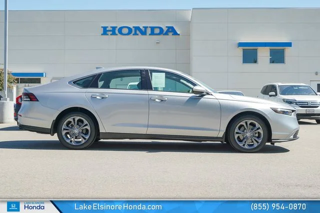 Used 2023 Lunar Silver Metallic Honda EX image 6