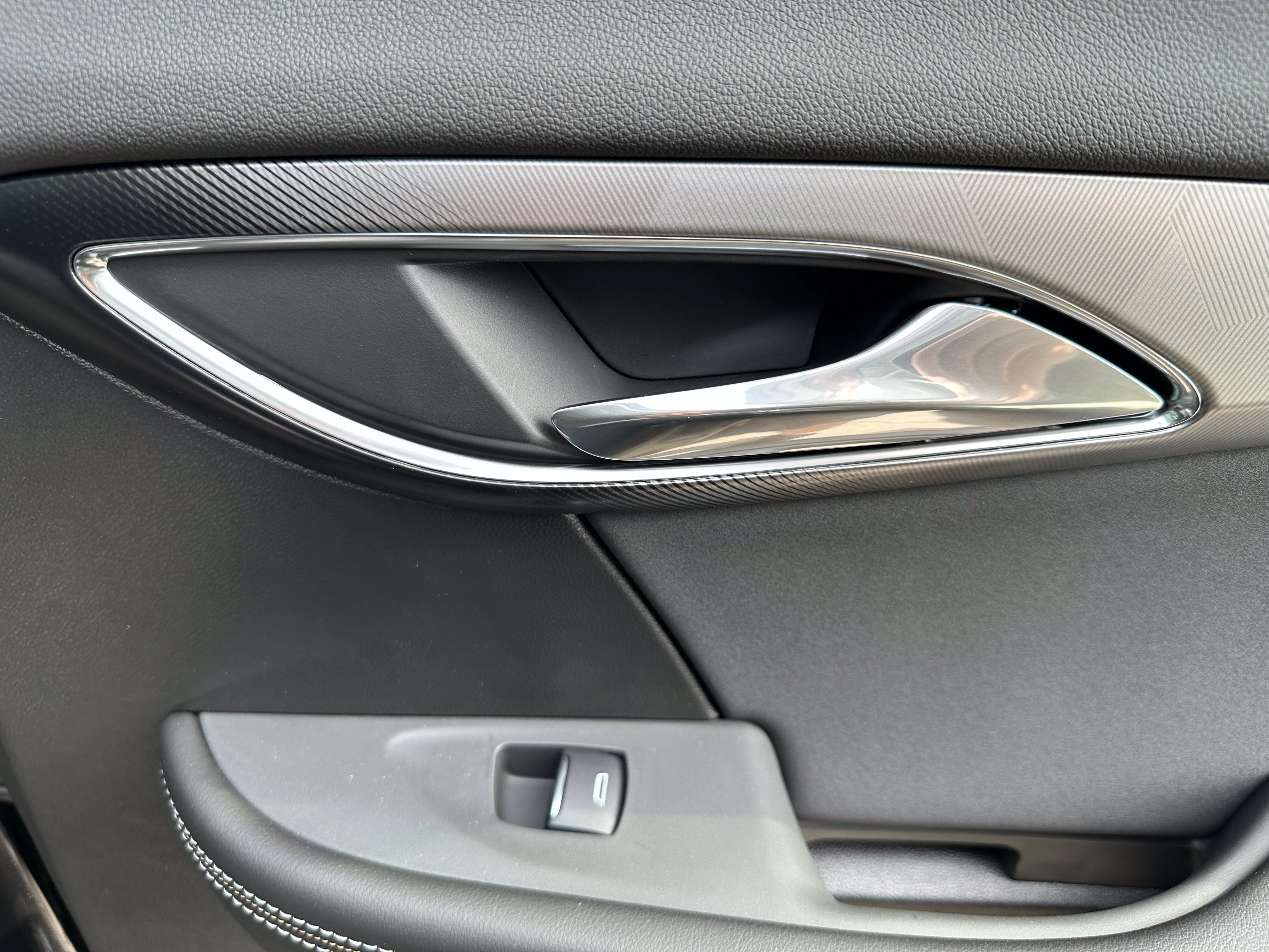 New 2026 Ebony Twilight Metallic Buick Sport Touring image 21