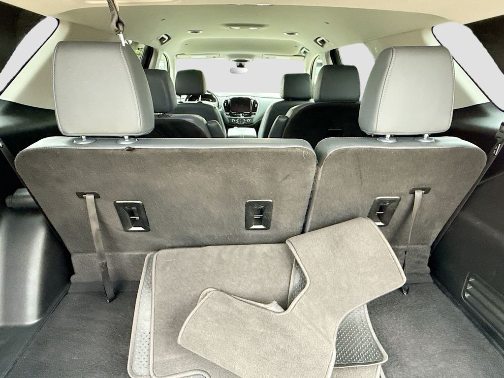 Used 2020 Summit White Chevrolet Premier image 27