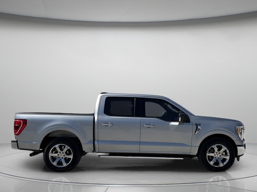 Used 2023 Silver Metallic Ford XLT image 2