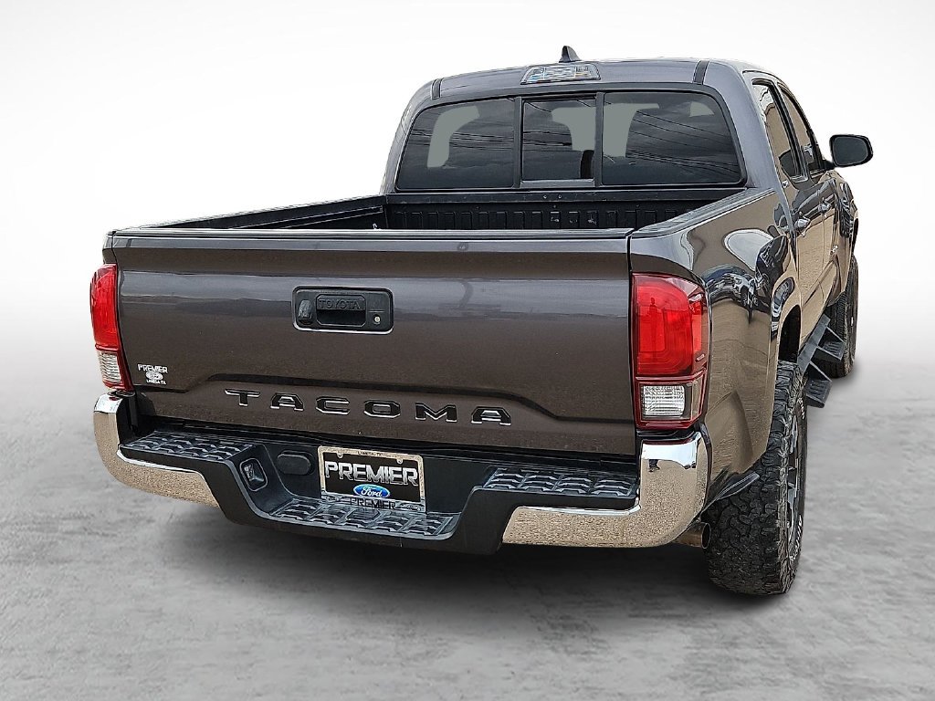 Used 2022 Magnetic Gray Metallic Toyota SR5 image 10