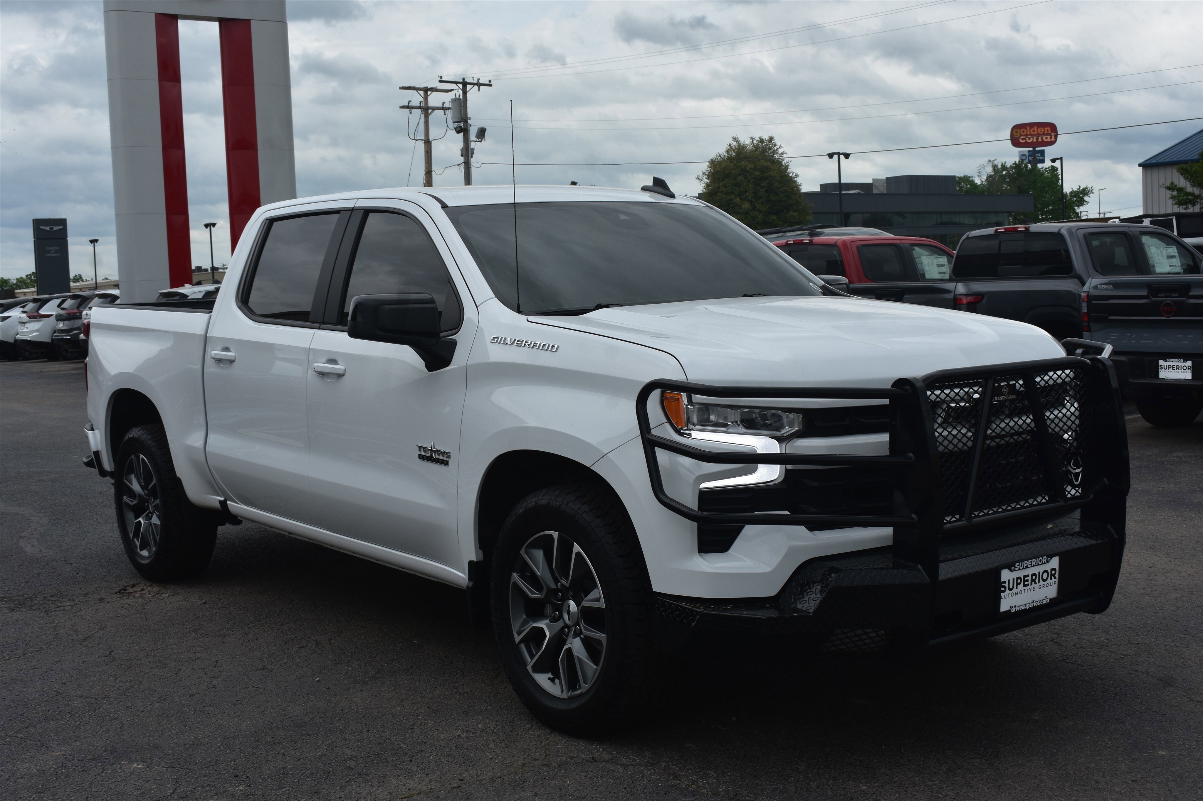 Used 2024 Summit White Chevrolet RST image 3
