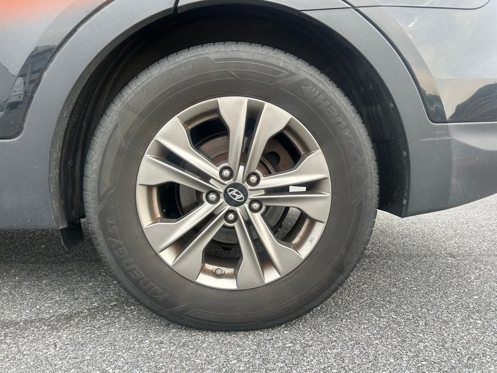 Used 2016 Twilight Black Hyundai 2.4 Base image 33