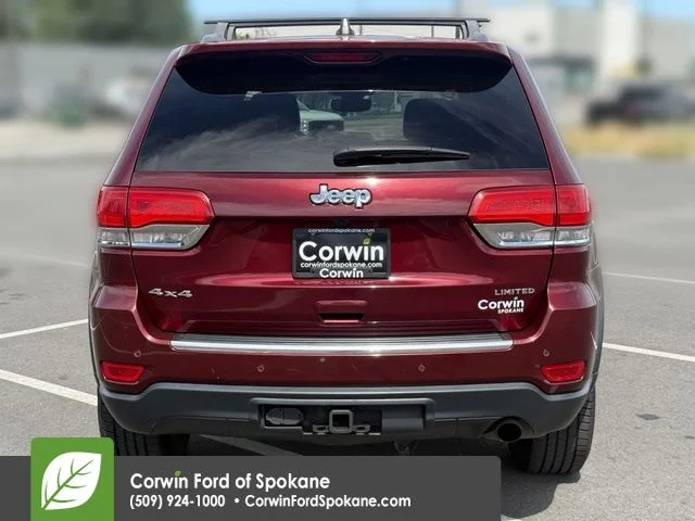 Used 2018 Velvet Red Pearlcoat Jeep Limited image 17