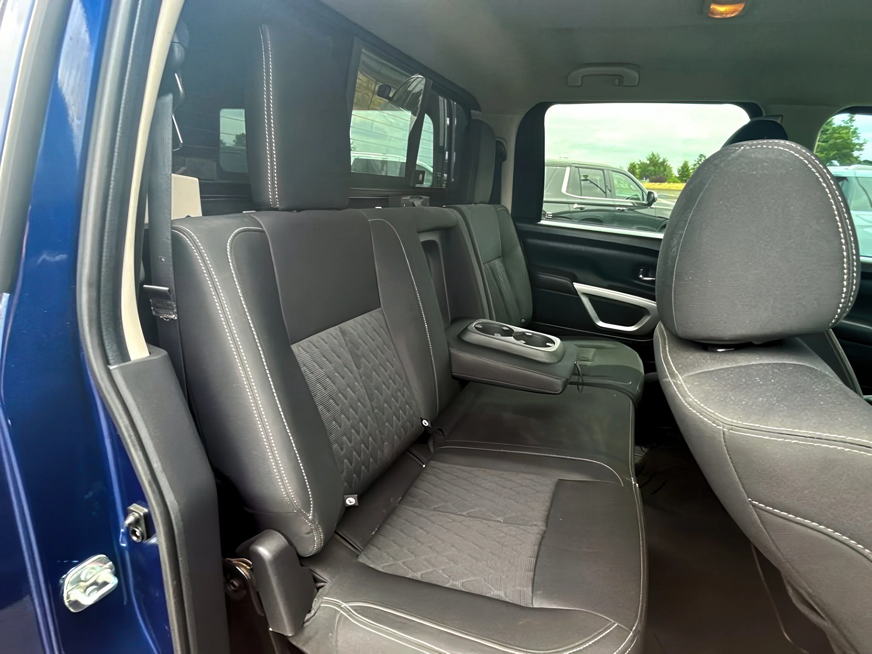 2019 Nissan Titan SV - Photo 38