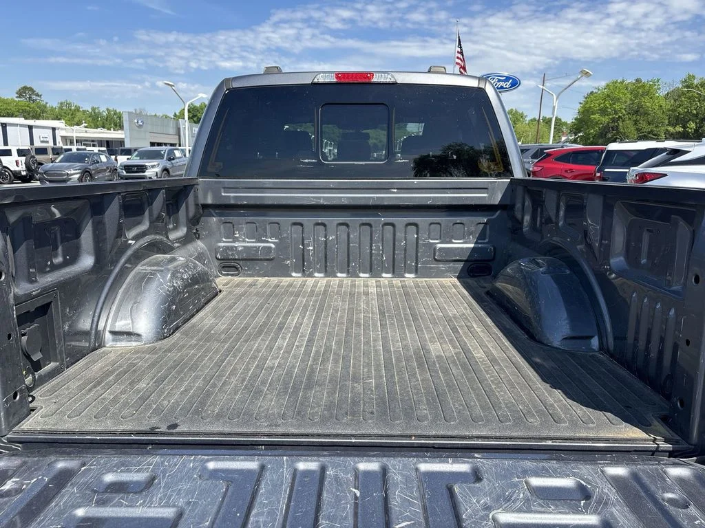 Used 2022 Gray Ford XLT image 21