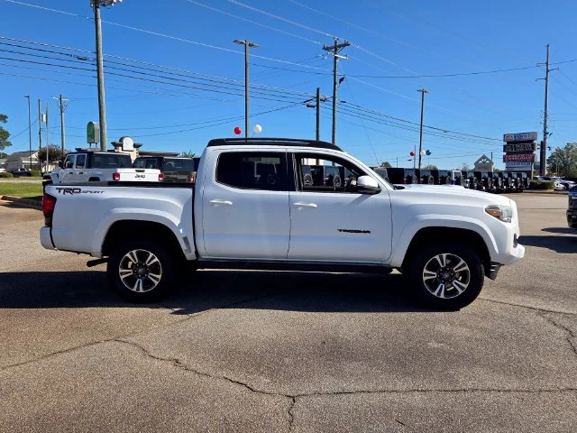 Used 2018 White Toyota TRD Sport image 15