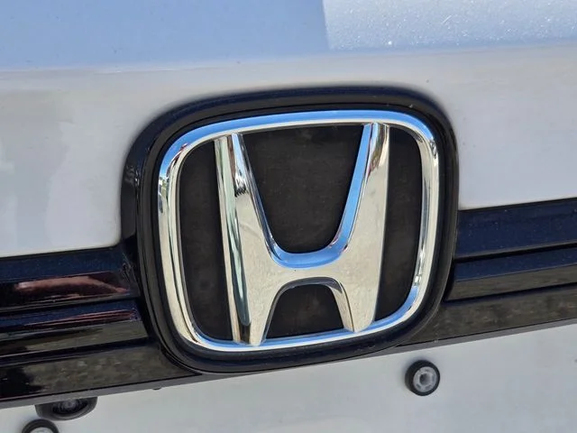 Used 2025 White Honda Sport-L image 19