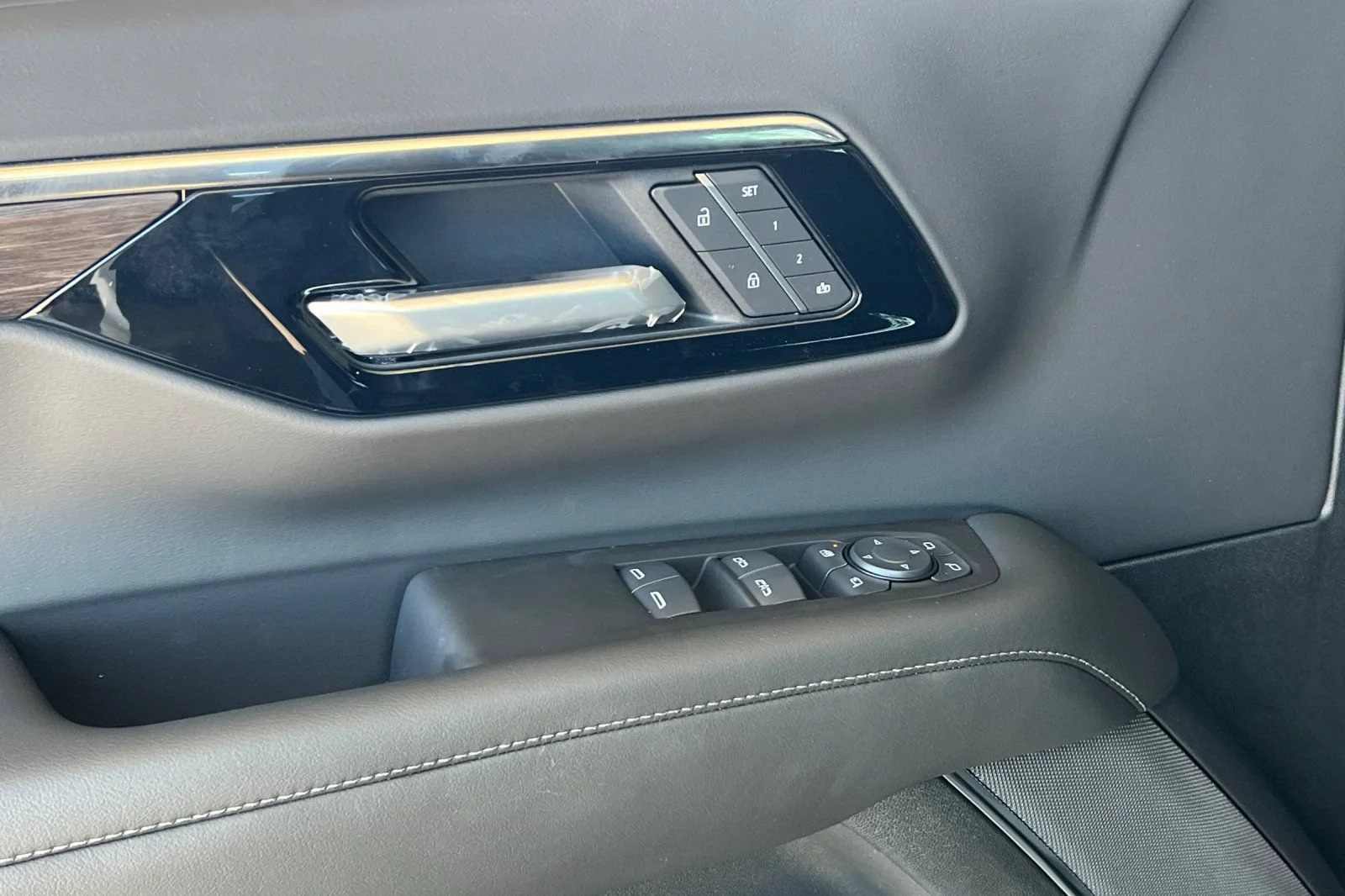 New 2026 Dark Ash Metallic Chevrolet LT image 11