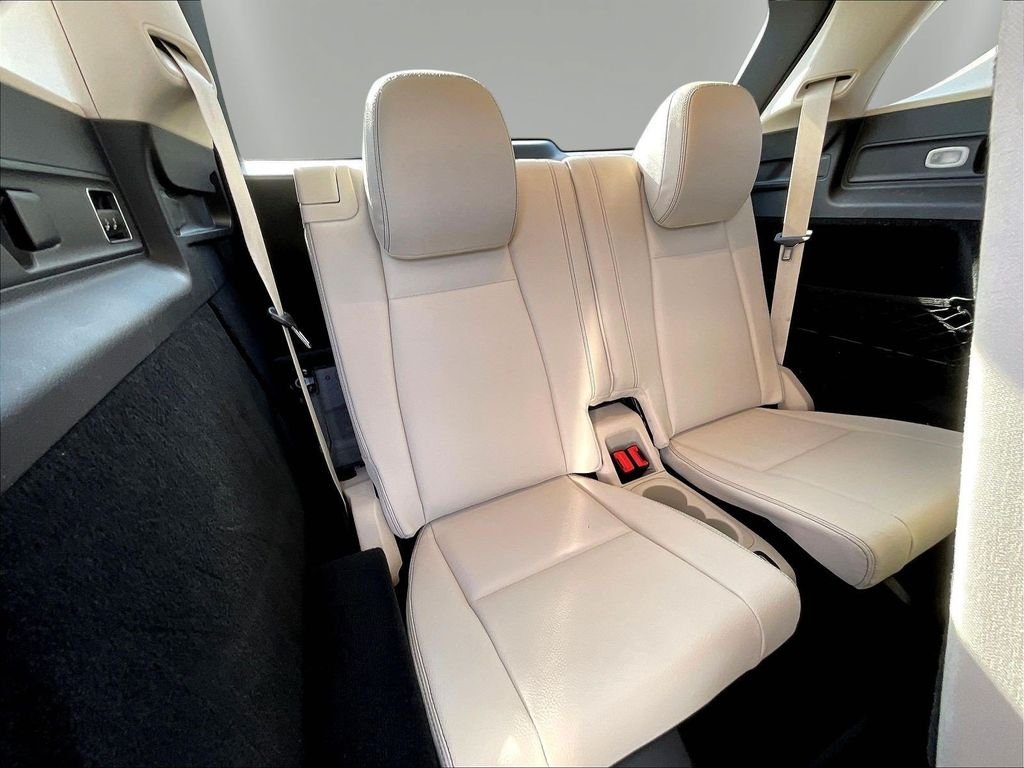 Used 2022 Polar White Mercedes-Benz GLE 350 image 27