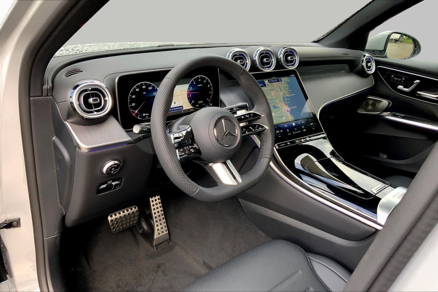 New 2027 MANUFAKTUR Alpine Grey Mercedes-Benz GLC 300 image 9