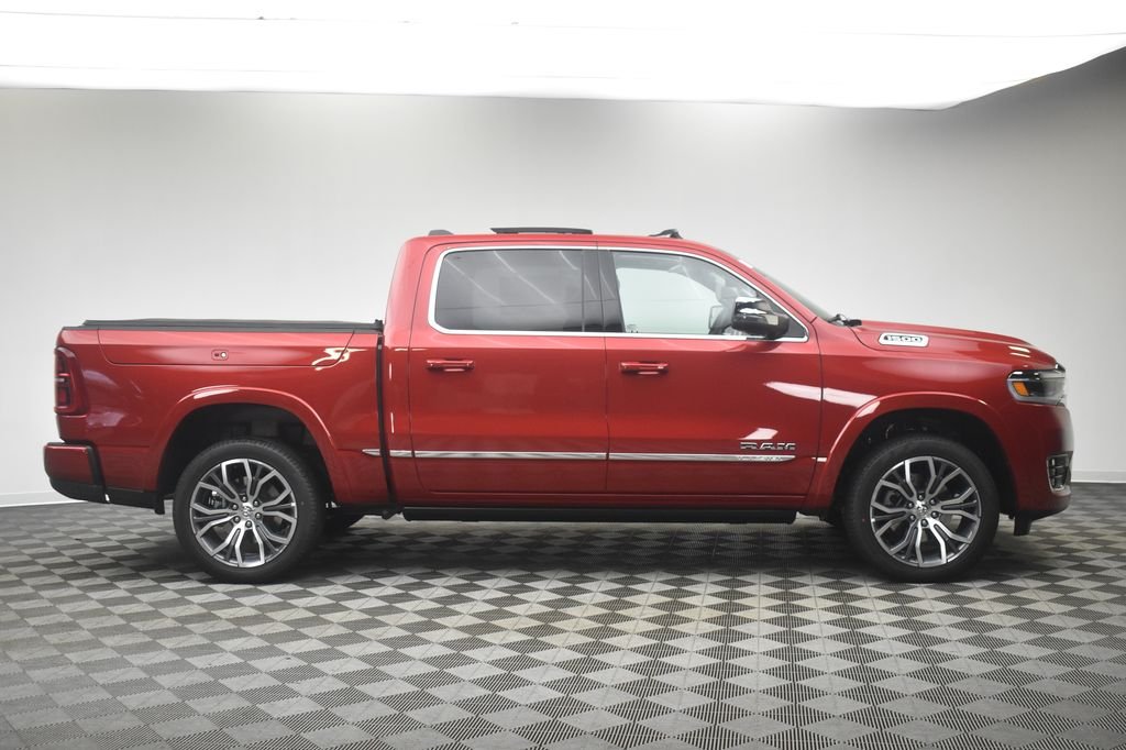 New 2027 Molten Red Pearl-Coat Exterior Paint RAM Tungsten image 4