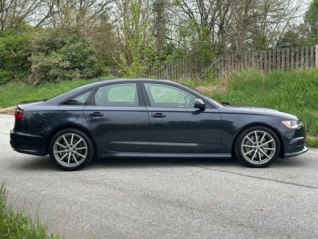 Used 2018 Moonlight Blue Audi 2.0T Premium image 5