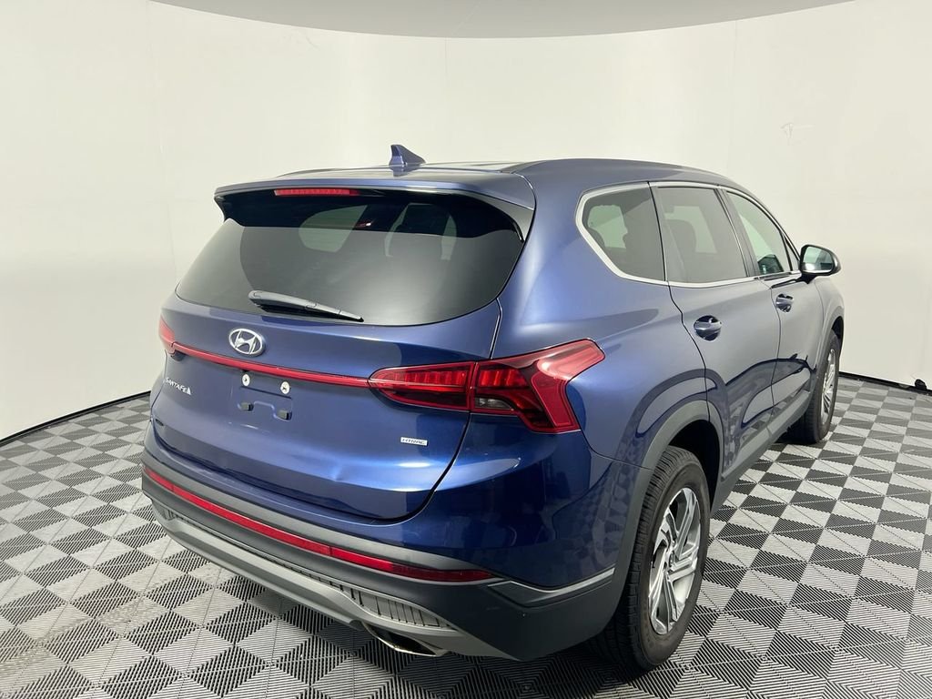 Used 2021 Blue Hyundai SE image 3