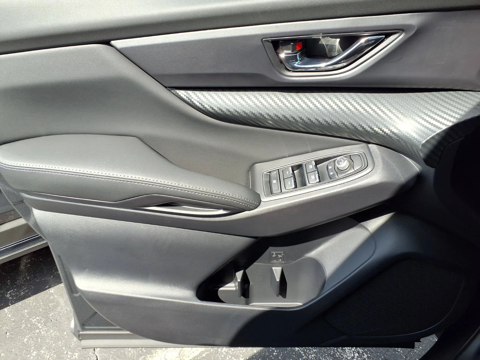 New 2027 MAGNETITE GRAY METALLIC Subaru Premium image 10