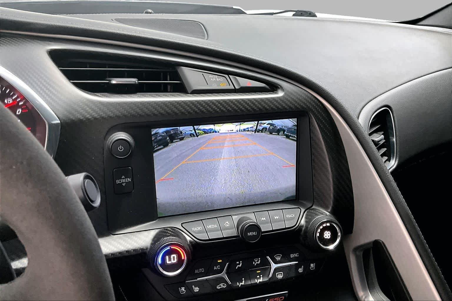Used 2015 Arctic White Chevrolet Z06 2LZ image 22