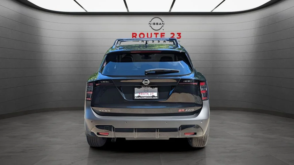 2026 Nissan KICKS SR AWD - Photo 6