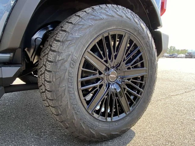 New 2025 Gray Ford Base image 9