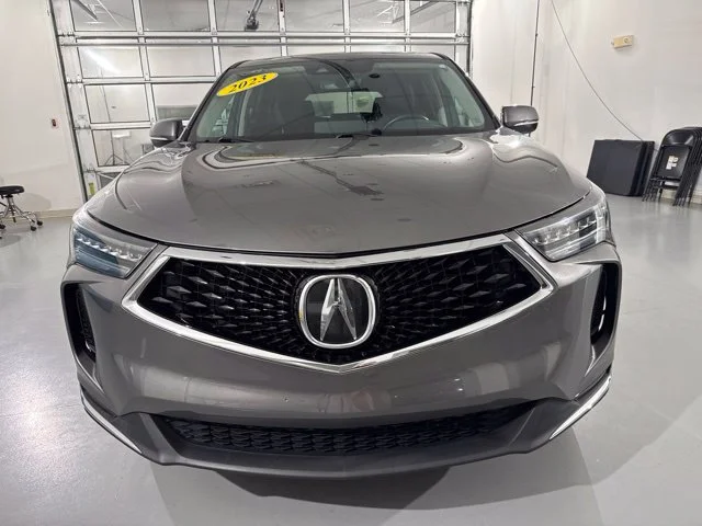 Used 2023  Acura Base image 2