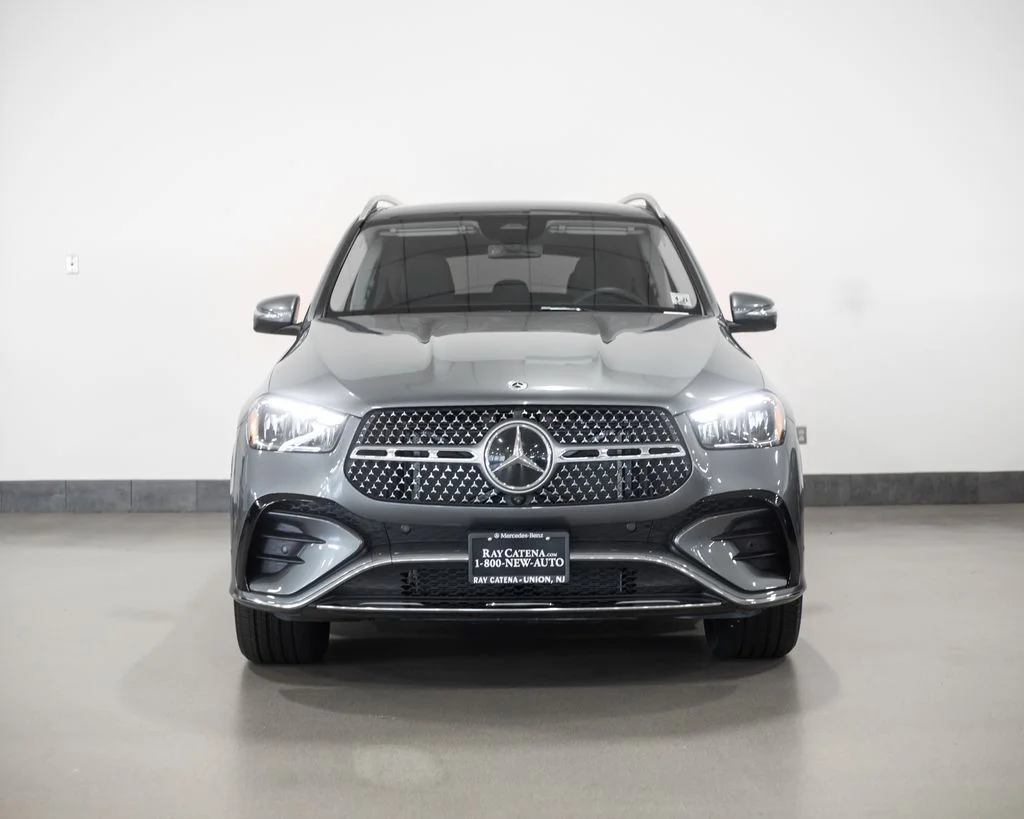 Used 2026 Black Mercedes-Benz GLE 450 image 2