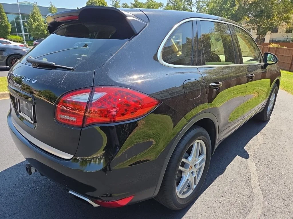 Used 2014 Black Porsche Base image 5