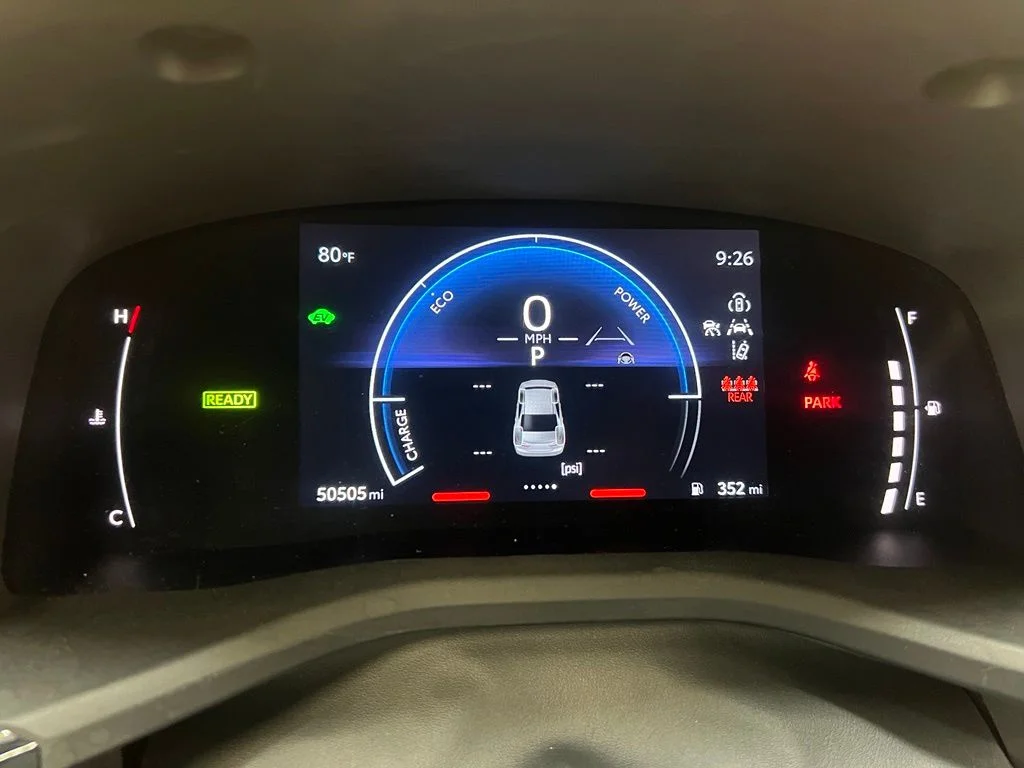 Used 2025 White Toyota SE image 22