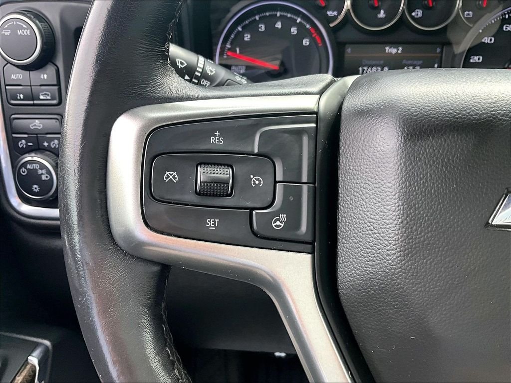 Used 2021 Silver Ice Metallic Chevrolet LT image 22