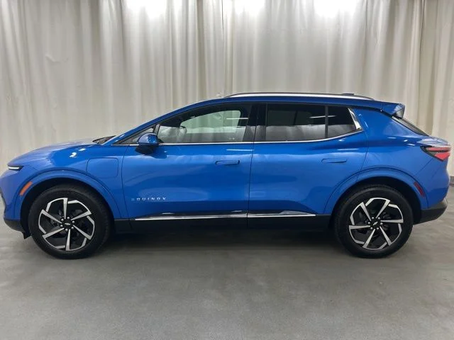 Used 2024 Blue Chevrolet LT image 3