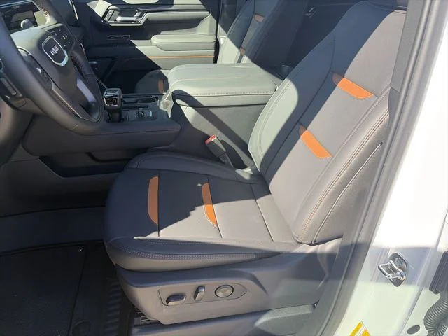 New 2026 White GMC AT4 image 12