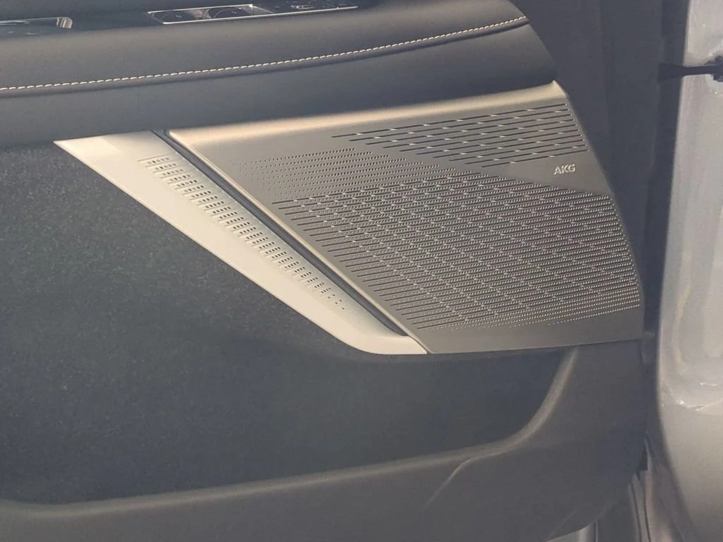 2026 Cadillac OPTIQ Premium Sport - Photo 28