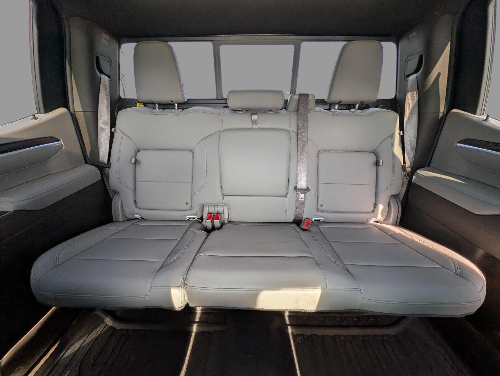 New 2026 Summit White GMC SLT image 14