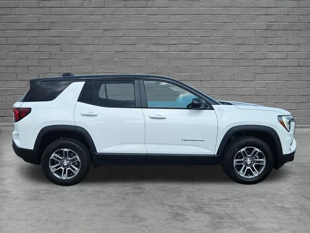 New 2027 Summit White GMC Elevation image 6