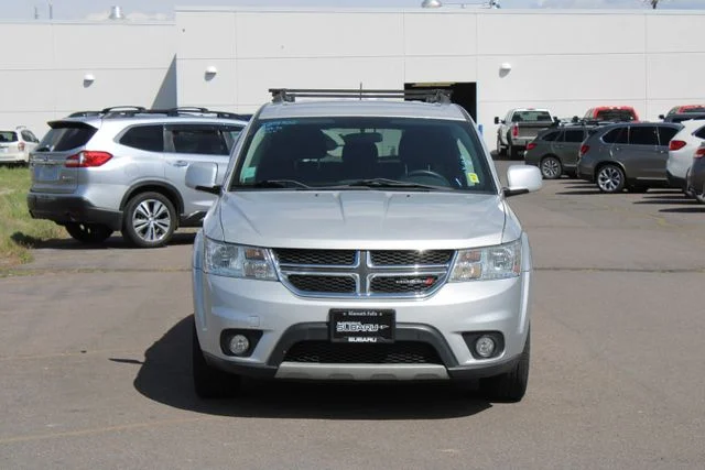 Used 2012 Silver Dodge SXT image 9