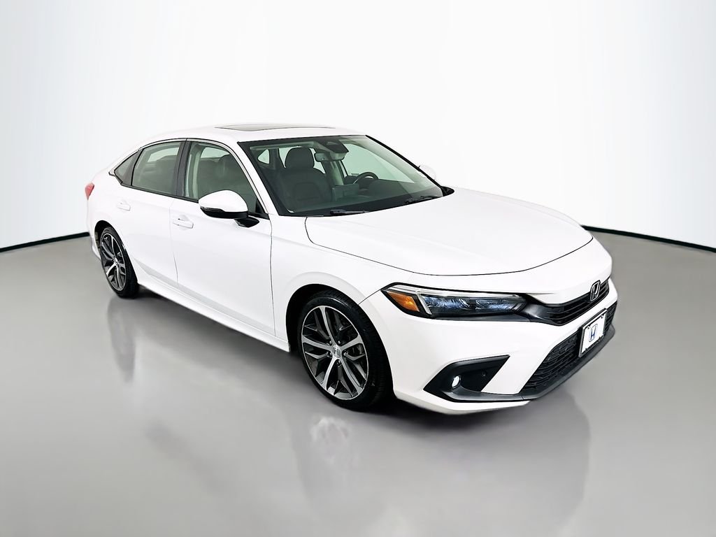 2022 Honda Civic Touring - Photo 3