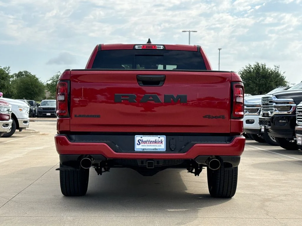 New 2026 Molten Red Pearl-Coat Exterior Paint RAM Laramie image 8