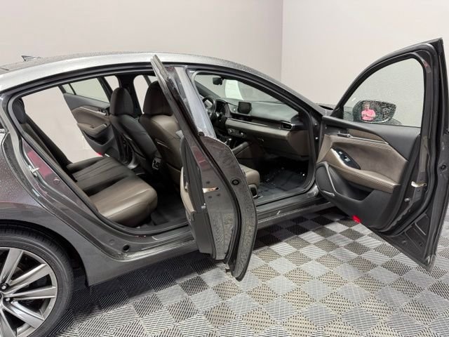 Certified Used 2018 Machine Gray Metallic Mazda Signature image 22