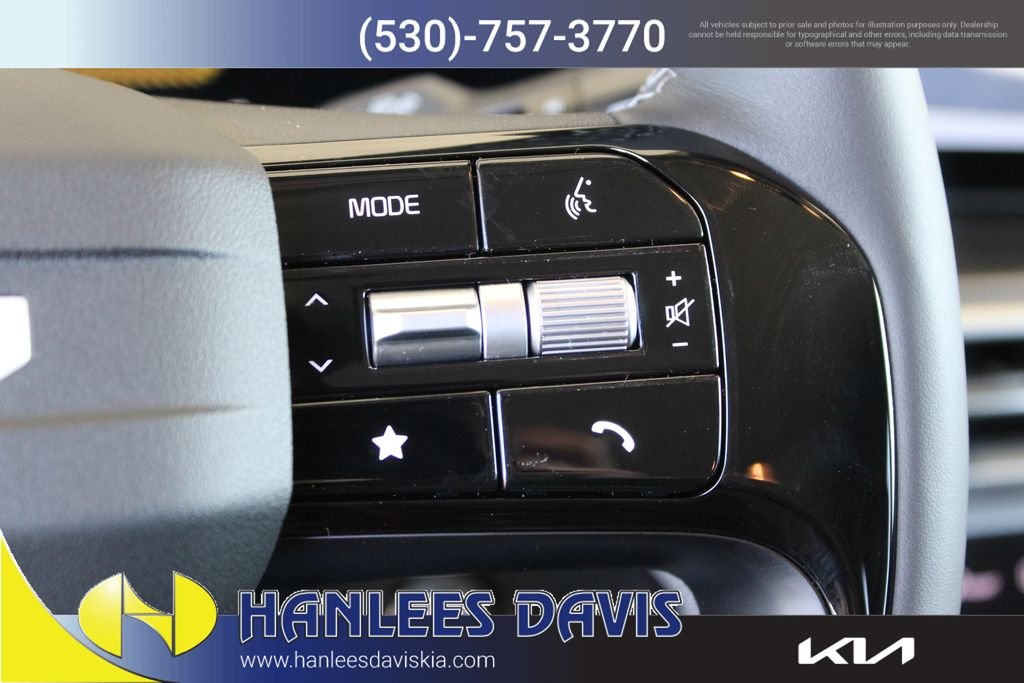 New 2026 Ivory Silver Kia S image 31