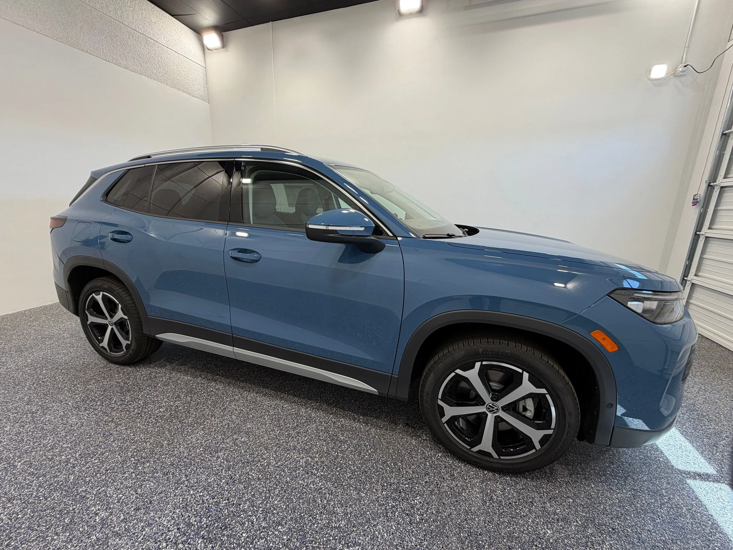 New 2026 Blue Volkswagen SE image 8