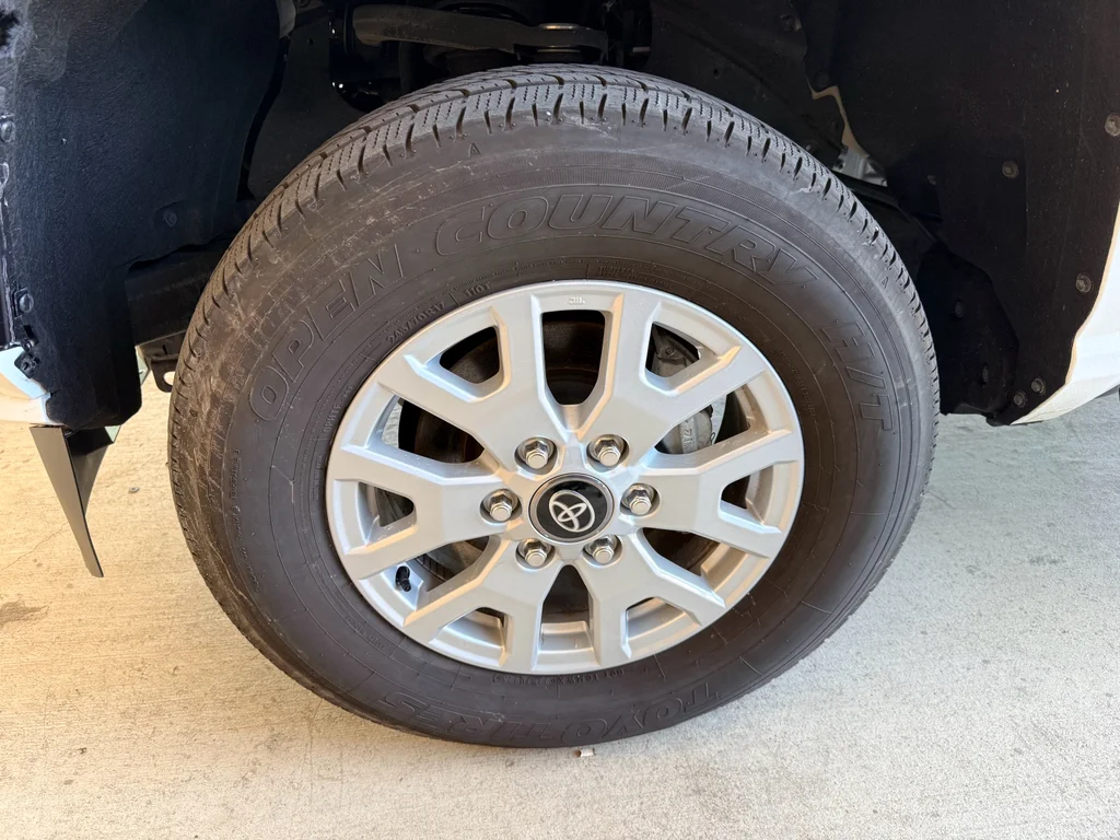 Used 2025 Ice Cap Toyota SR5 image 26