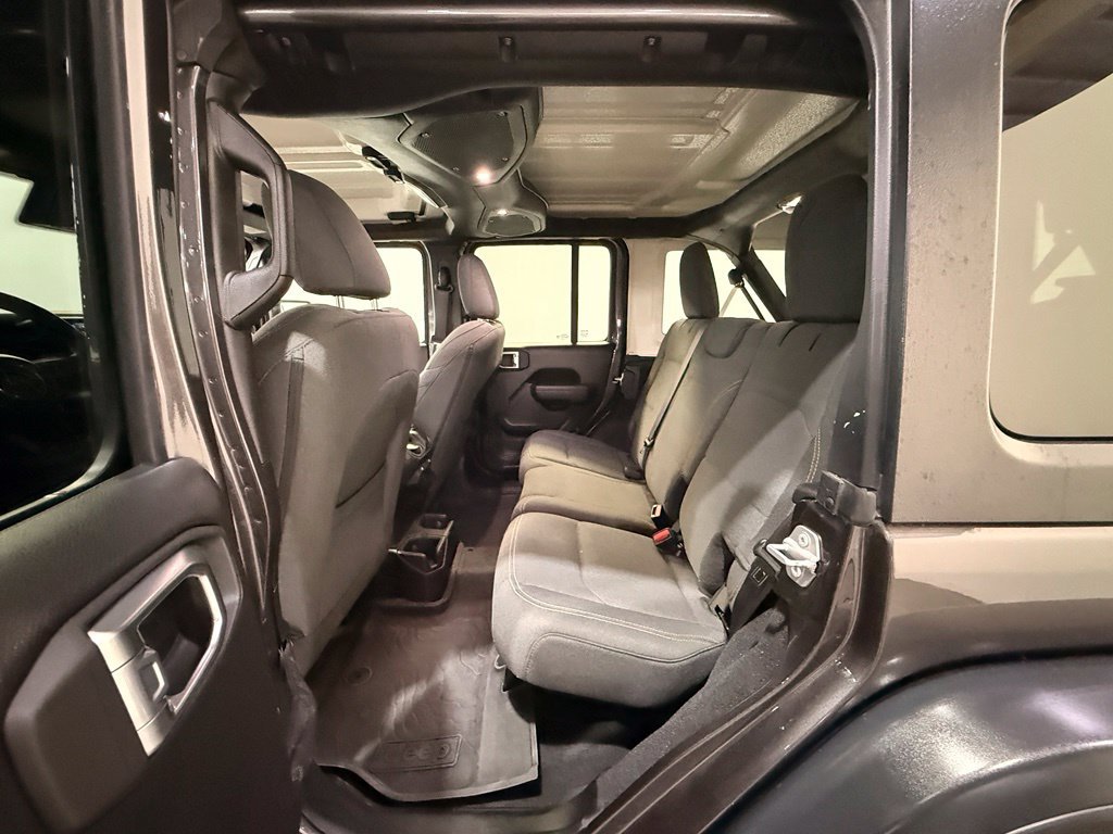 Used 2025 Crystal Metallic Jeep Willys image 18