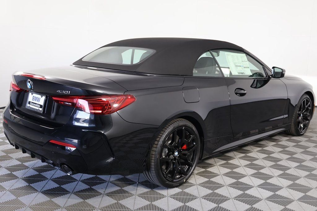 New 2026 Black Sapphire Metallic BMW 430i image 2