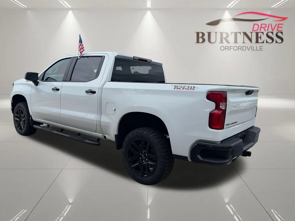 2024 Chevrolet Silverado 1500 LT Trail Boss - Photo 6