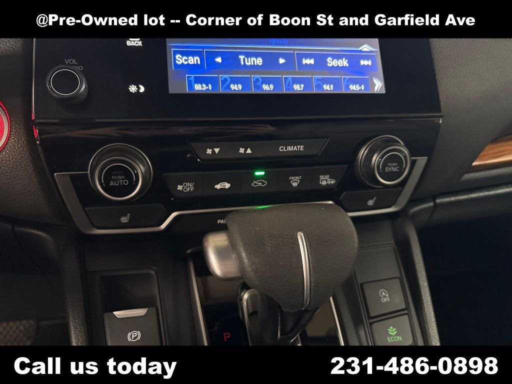 Used 2021  Honda EX image 18