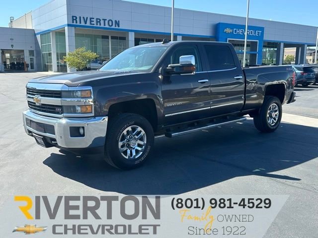 2015 Chevrolet Silverado HD LTZ 4WD Crew Cab Short Box SRW w R6Q's photo
