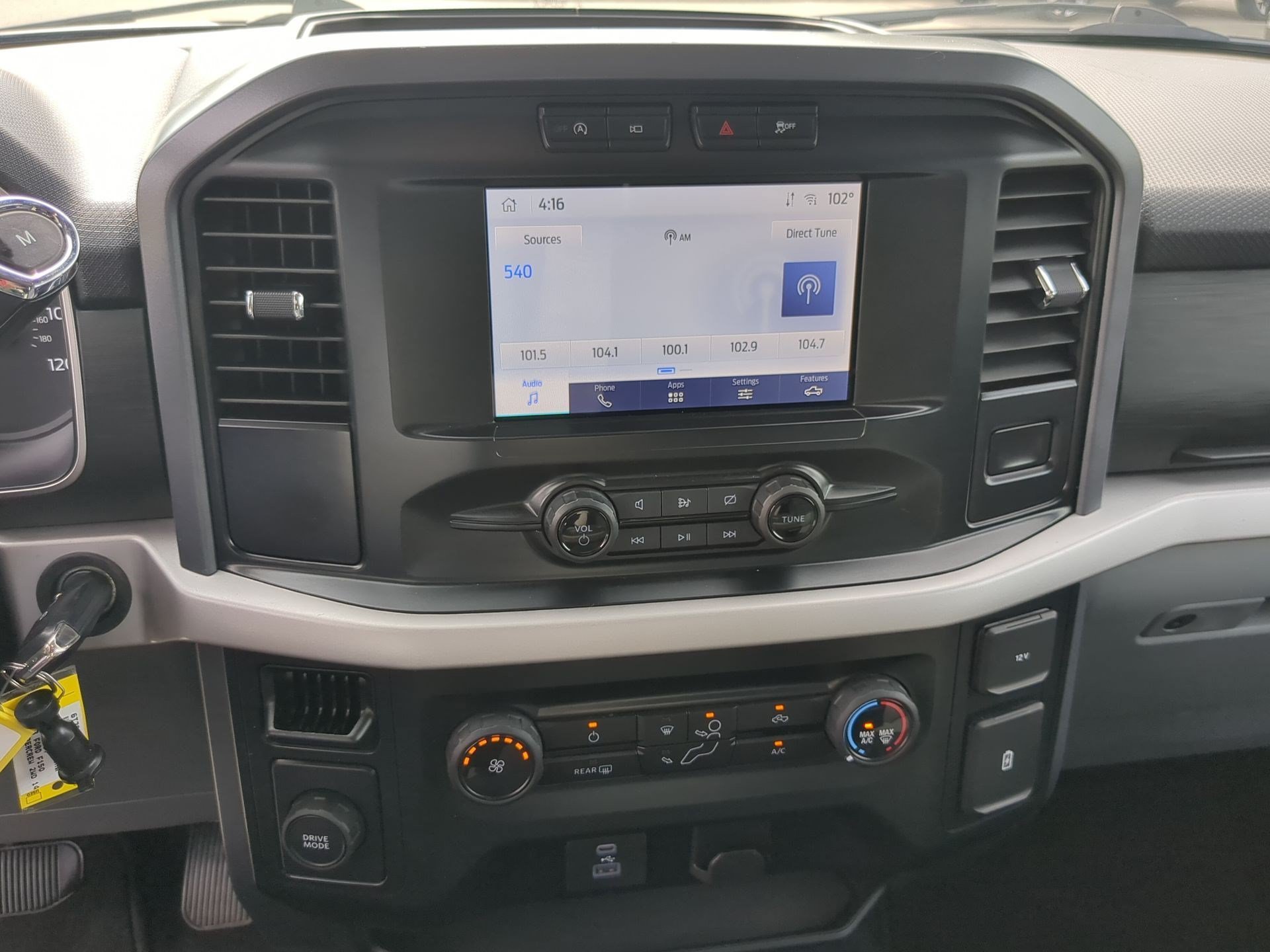 Used 2023 Iconic Silver Metallic Ford XLT image 20
