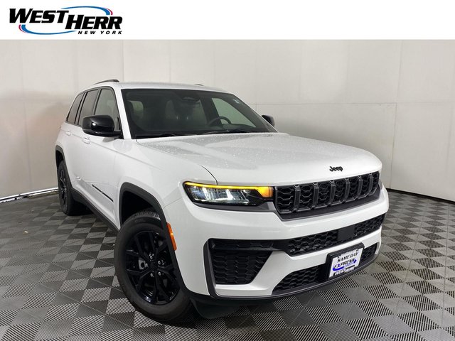 2026 Jeep Grand Cherokee Laredo