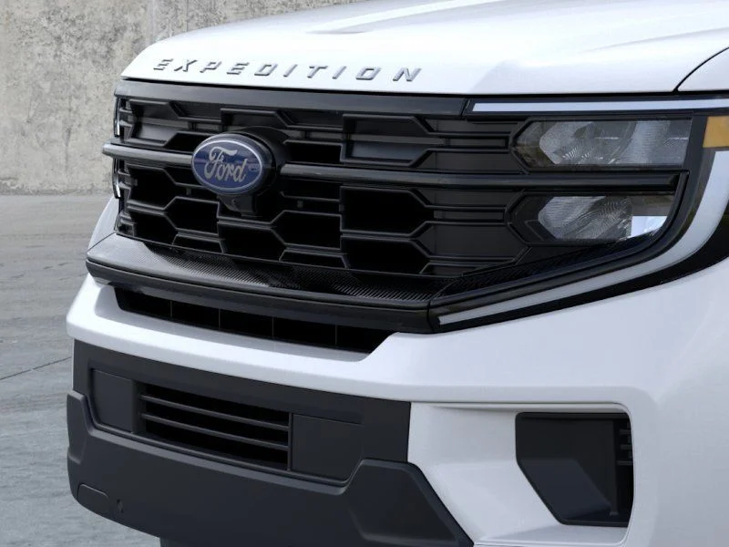 New 2026 Star White Metallic Tri-Coat Ford Active image 17