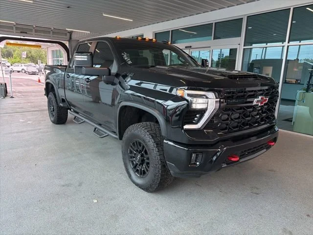 Used 2024 Black Chevrolet ZR2 image 13