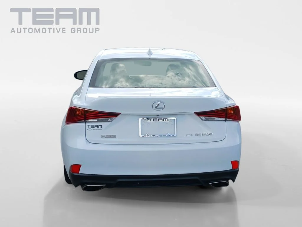 Used 2020 White Lexus 300 image 6