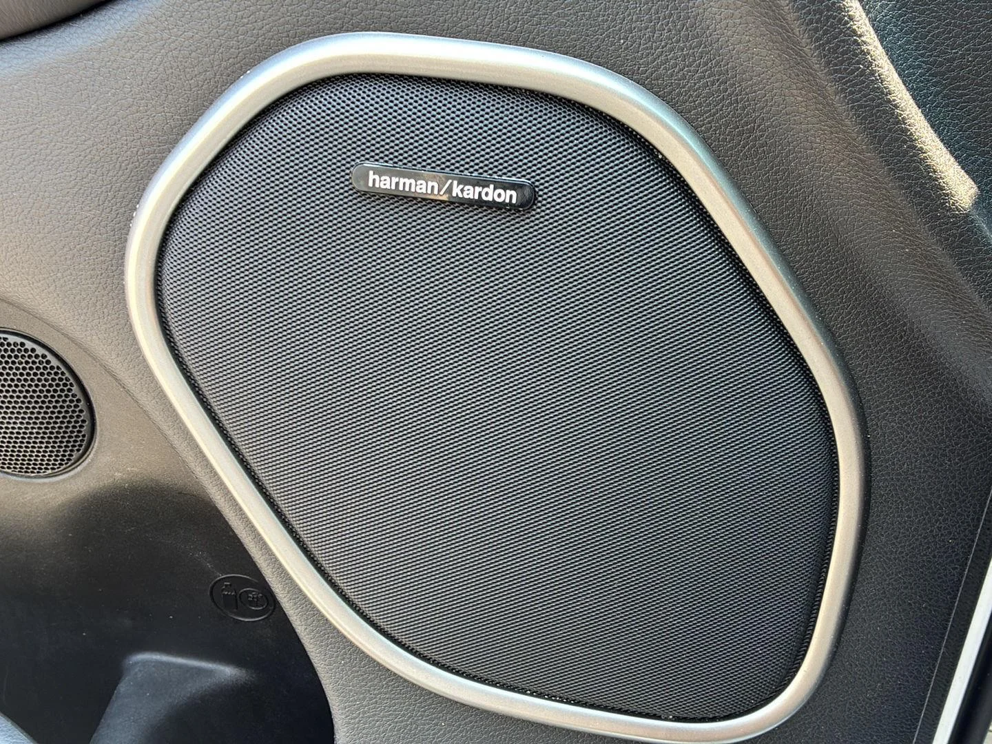 Used 2017 Bright White Clearcoat Jeep Summit image 26